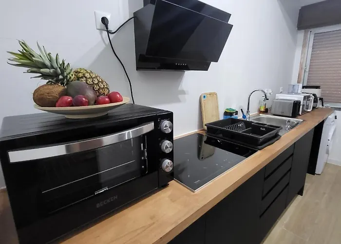 Double Near Lisbon & Sintra Queluz