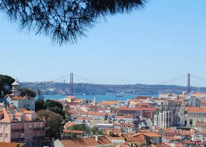 Double Near Lisbon & Sintra * Queluz